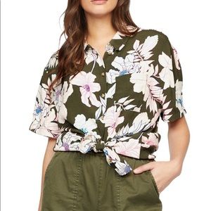 Sanctuary Resort Shirt, Tropic Punch, Size XS NWT